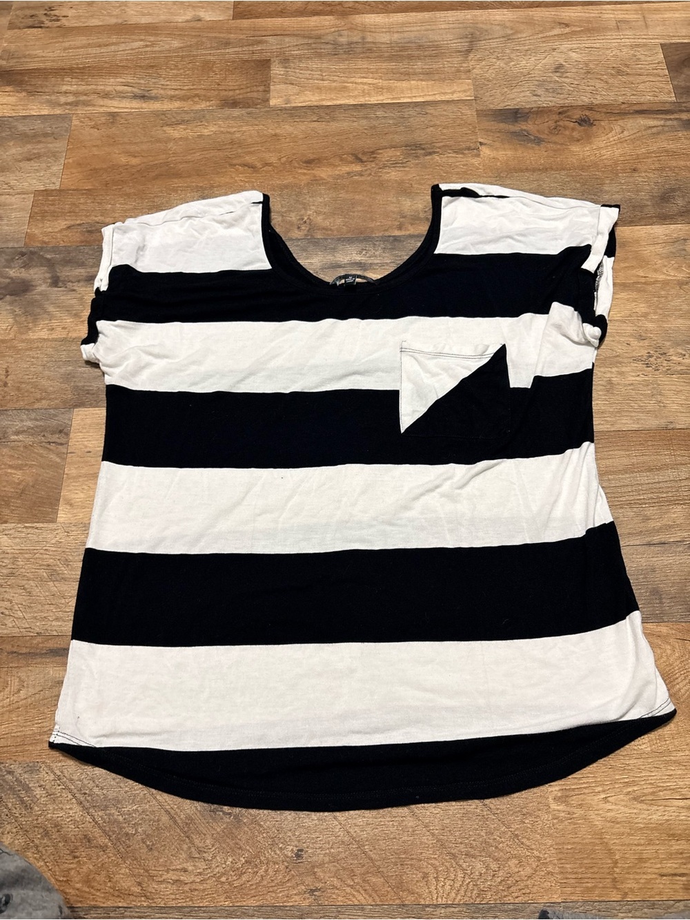Cable & Gauge Black and White Striped Scoop Neck Tee